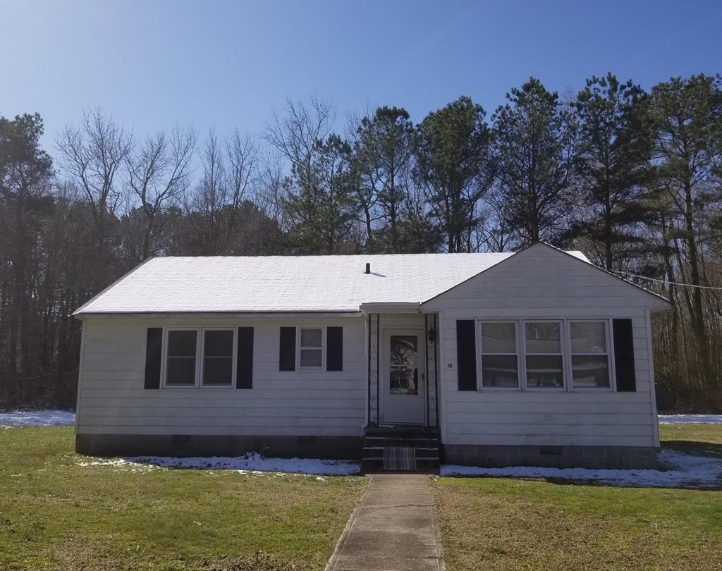 10 School St, Onancock, VA 23417 House Rental in Onancock, VA