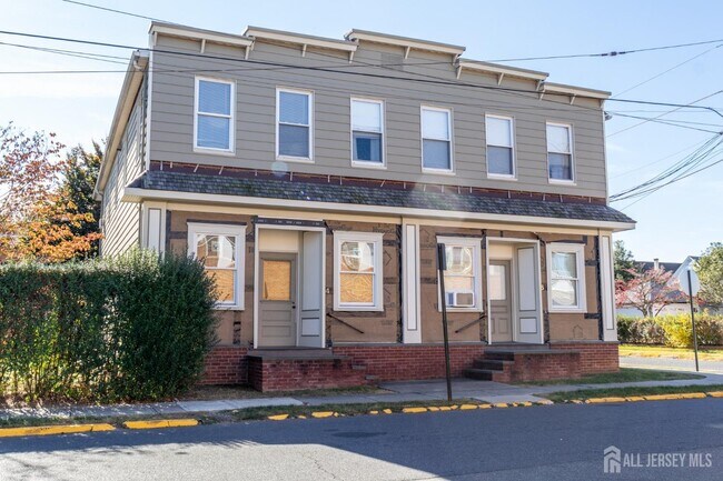 Foto del edificio - 4 Prentice Ave