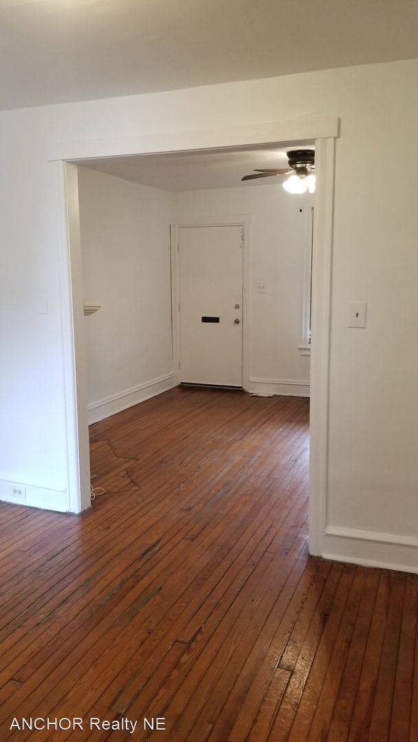 Foto del edificio - 3 br, 1 bath House - 1239 E Stafford St.