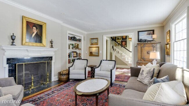 Building Photo - 4 br, 2.5 bath House - 1437 East River Par...