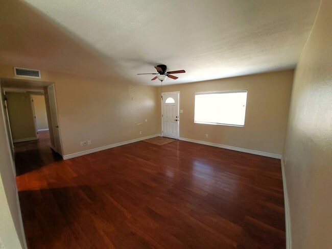 Photo - RECENT REMODEL IN AHWATUKEE! House