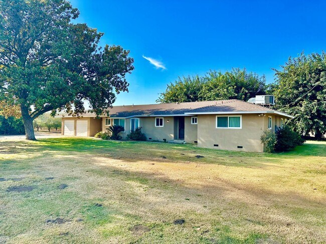 Foto del edificio - 3 br, 2 bath House - 13604 Road 21 1/2