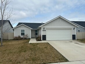 Building Photo - 12606 Herrick St