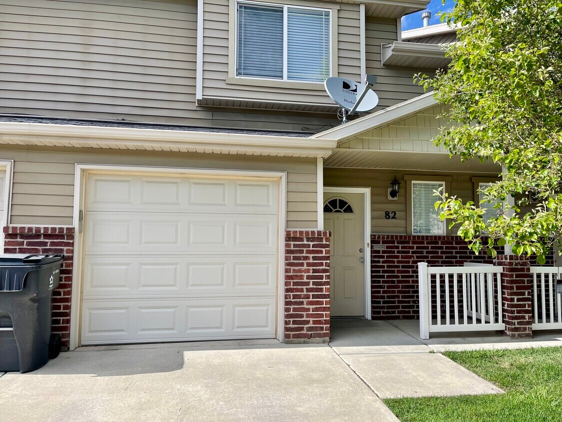 2876 W 3965 S, West Haven, UT 84401 Townhome Rentals in West Haven UT