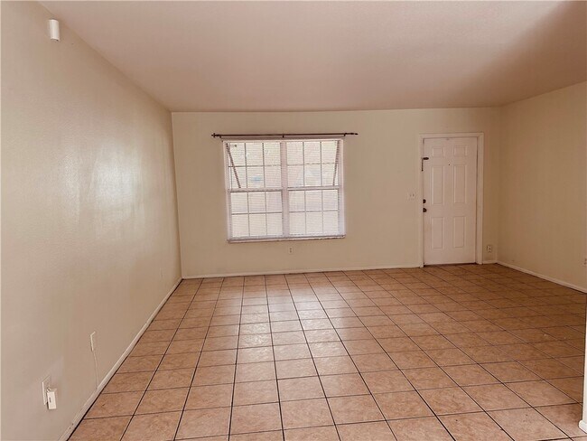 Foto del edificio - 2445 6th Rd SW