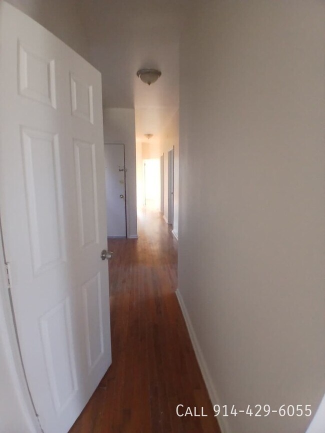 Foto del edificio - 288 Hawthorne Ave