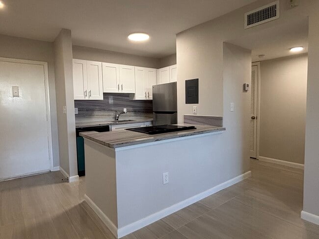 Foto del edificio - 9105 SW 137th Ter