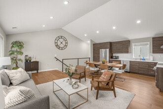 Building Photo - 1703 SE 176th Ave