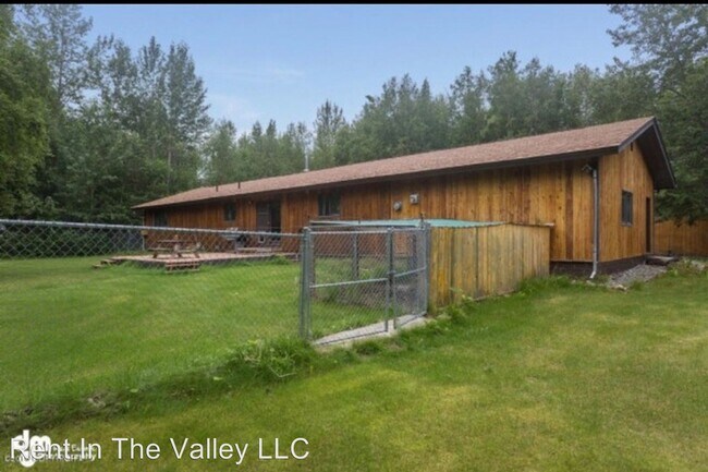 Building Photo - 3 br, 2 bath House - 9400 E Bernard Ct.