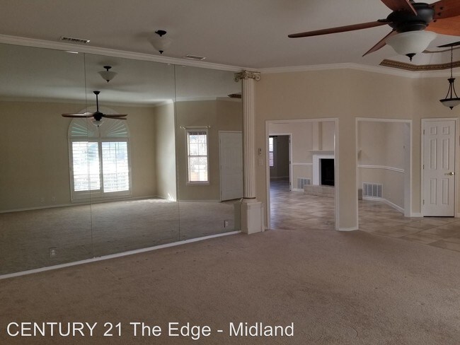 Building Photo - 2 br, 2 bath House - 923 Sartain Dr.