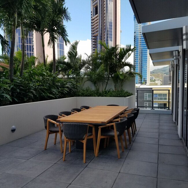 Building Photo - AVAILIBLE NOW | Luxury Three Bedroom, Two ...