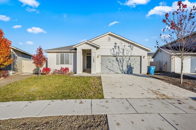 Building Photo - 17806 N Pegram Way