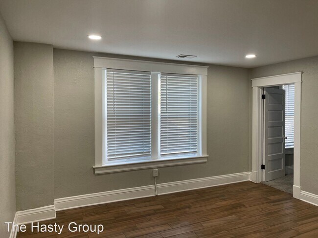 Foto del edificio - 2 br, 1 bath House - 113 Park Ave 1N