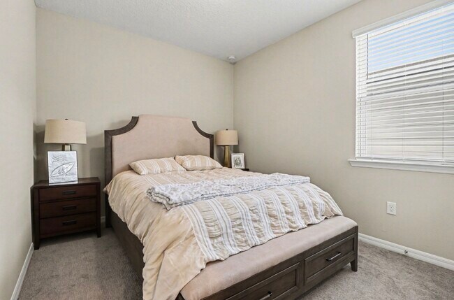 Foto del edificio - 14280 Braemar St