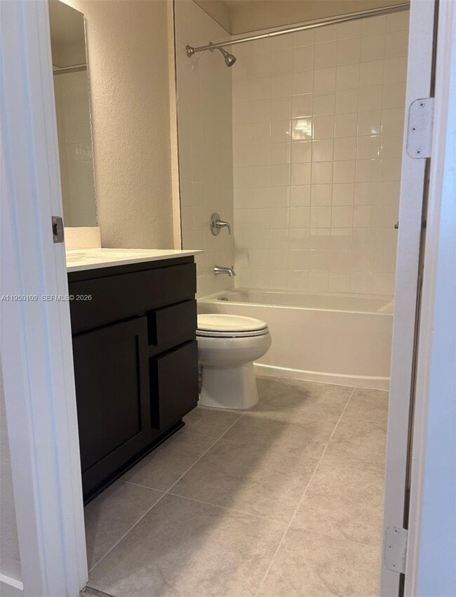 Foto del edificio - 1022 W Davis Pkwy