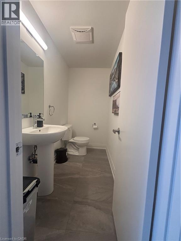 Photo du bâtiment - 258 Hespeler Rd