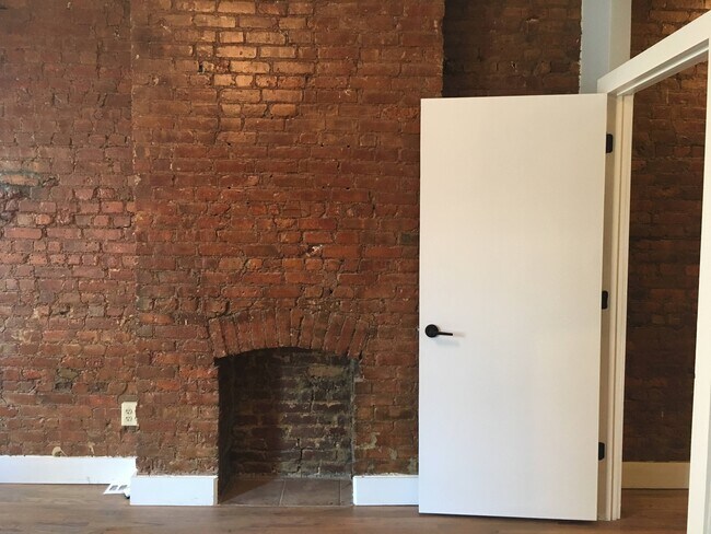 Foto del edificio - 153 E 115th St