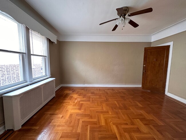 Photo - 2036 Colonial Ave Apartment