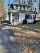 Building Photo - 301 Kenwood Ave