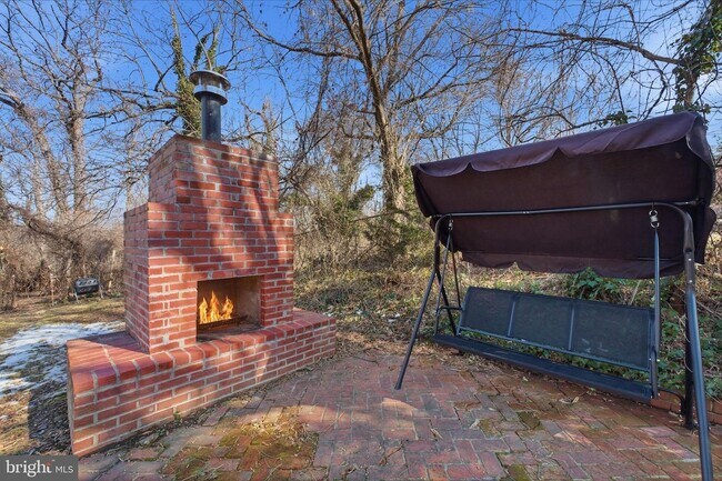 Foto del edificio - 3225 Chestnut St NE