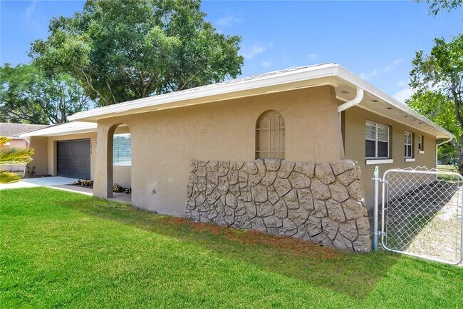 Building Photo - 1870 Tigerwood Ct