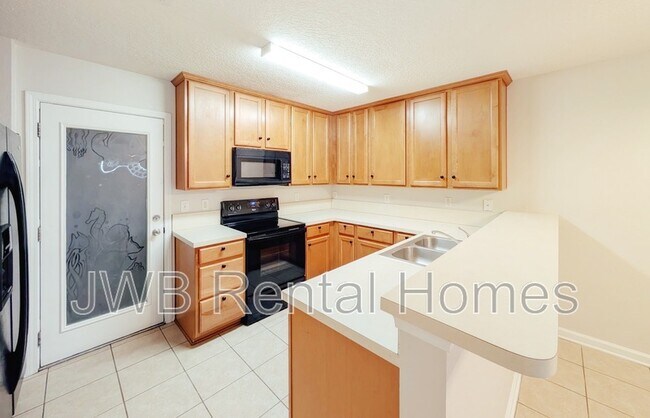 Foto del edificio - 6700 Bowden Rd