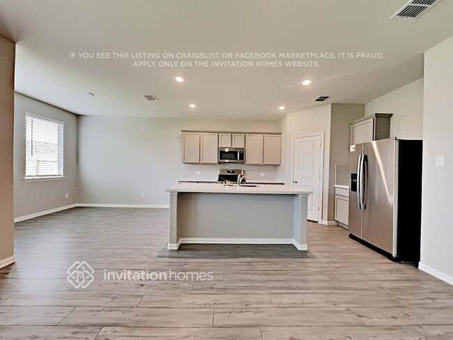 Foto del edificio - 14833 Grey Feather Trail