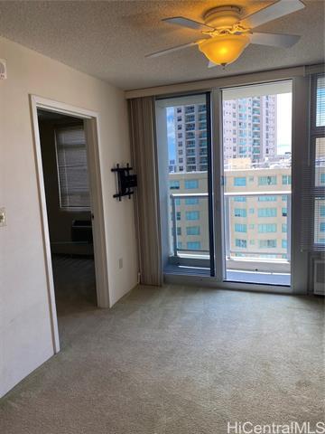 Building Photo - 1315 Kalakaua Ave