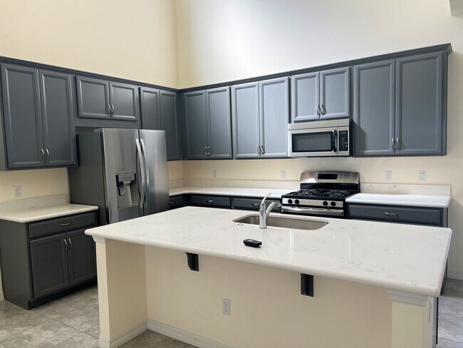 Foto del edificio - New large 3br/3.5ba house in Winter Garden!