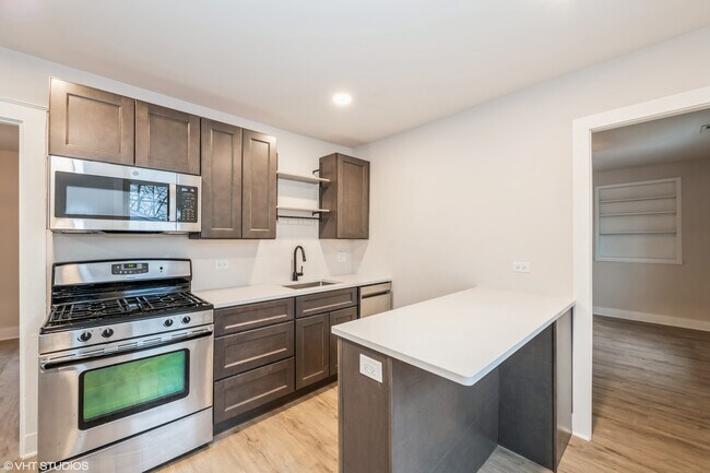 Newly remodeled Kitchen - 1127 Hannah Ave