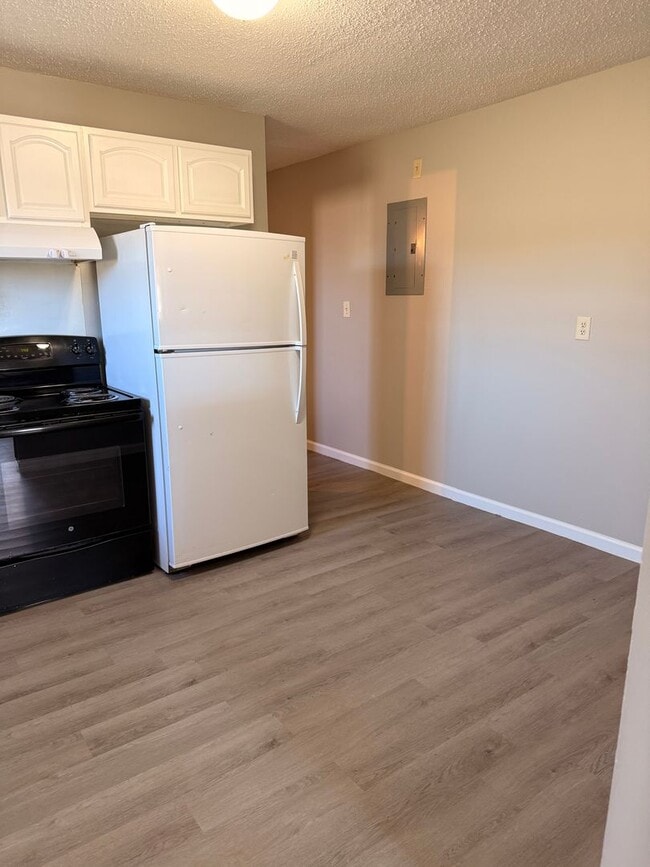 Foto del edificio - 6313 Talladega Ave