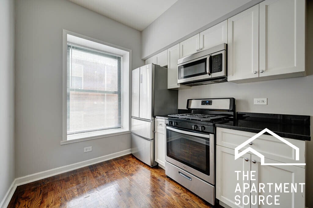 Foto principal - 1315 W Leland Ave