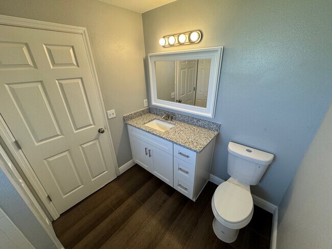 Foto del edificio - 375 Greenwich Ct