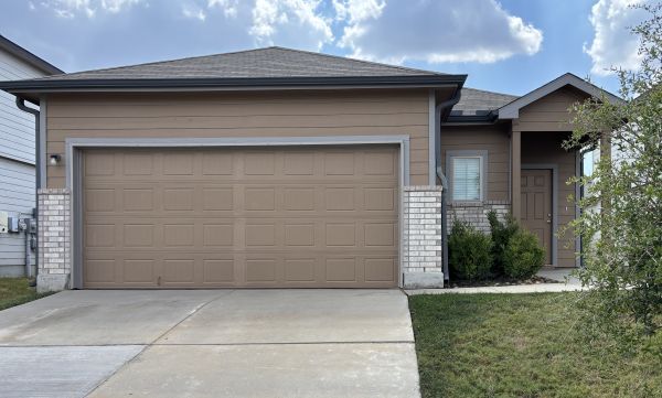 Exterior frontal - 10818 Fox Trot