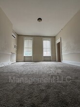 Building Photo - 237 E Market St