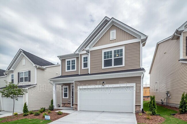 Building Photo - 904 Holly Bluff Ln