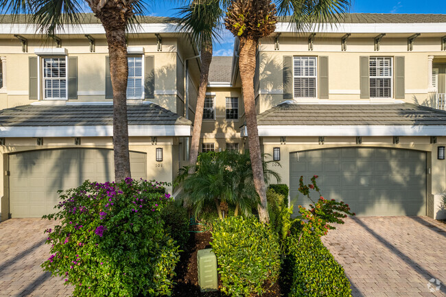 Entrance - Sea Grove at the Dunes