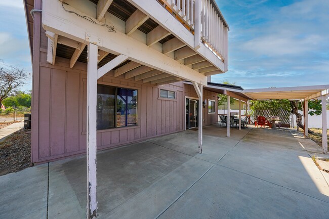 Building Photo - 1465 Barnett Rd