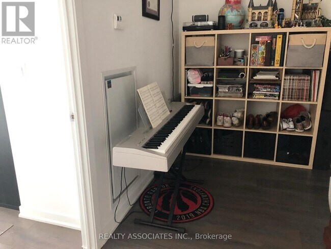 Photo du bâtiment - 150 E Liberty St