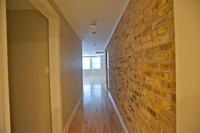 Foto del edificio - 2532 N Prospect Ave