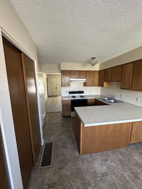 Foto del edificio - 701 Devonshire Dr