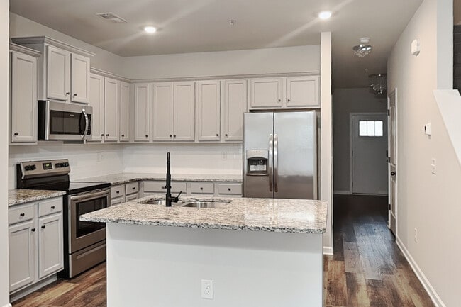 Foto del edificio - 2891 Bayrose Cir