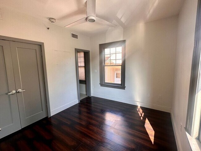 Foto del edificio - 131 South Dr. Norman C. Francis Parkway