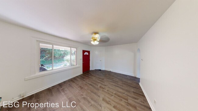 Foto del edificio - 2 br, 1 bath House - 2703 Brackenridge St