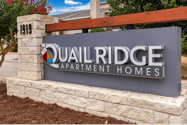 ¡Bienvenido a casa en Quail Ridge! - Quail Ridge