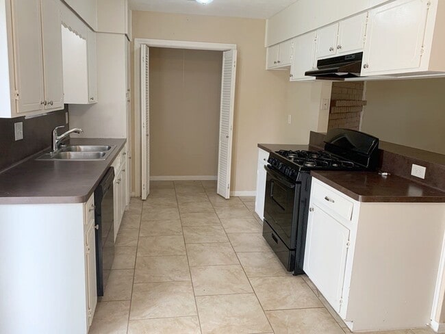 Foto del edificio - 2334 Marble Falls Dr