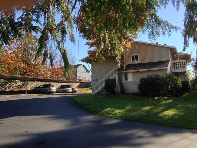 Foto del edificio - 26525 NE Allen Ct