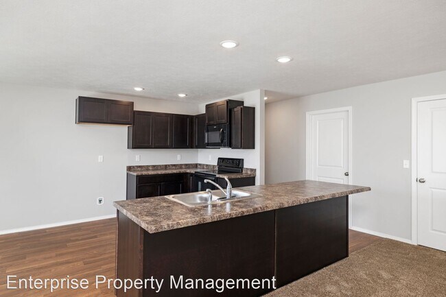 Building Photo - 3 br, 2 bath House - 120 Pin Oak Dr