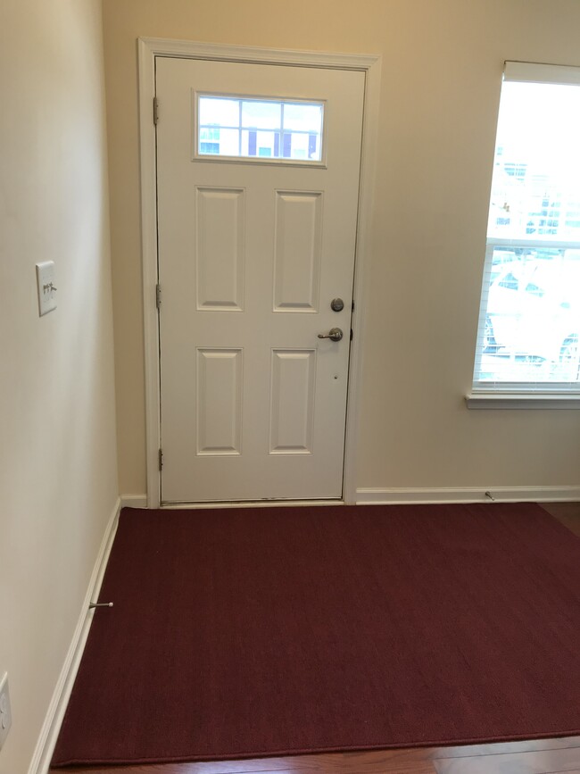 Building Photo - 7700 Stone Grove Ln