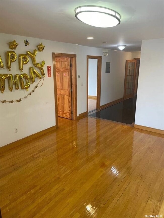 Foto del edificio - 134-23-134-57 57th Rd